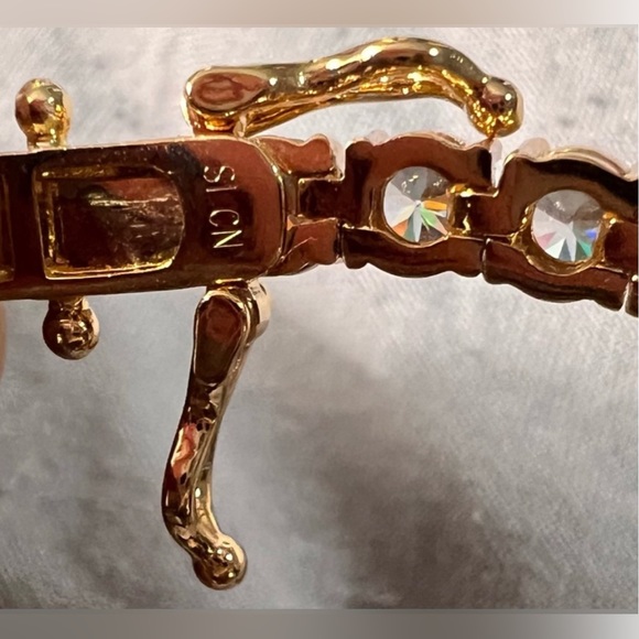 Gold Tennis chain necklace 14k gold fill with VVS CZS - Picture 5 of 10